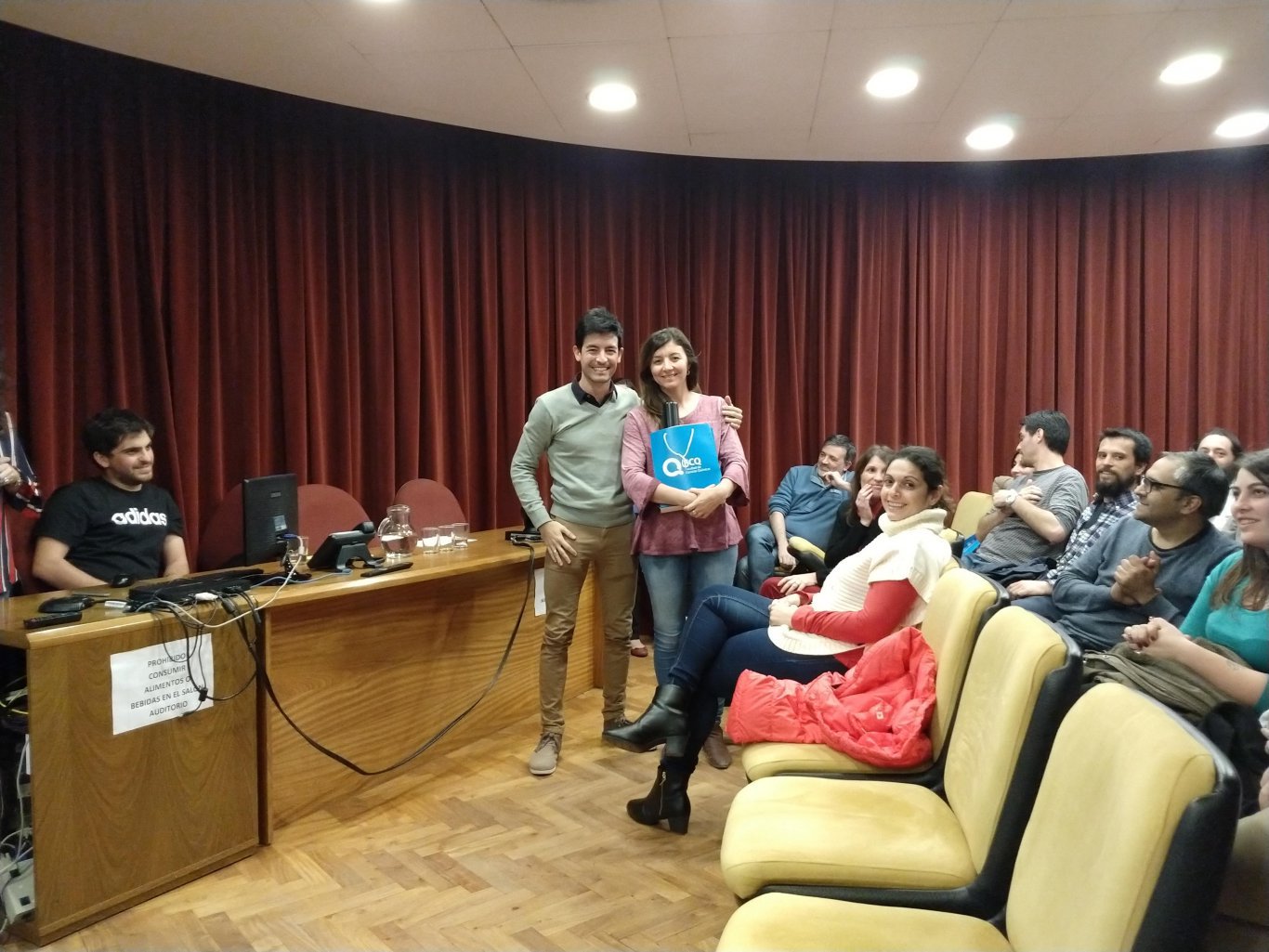 Anabela Palandri (Química Biológica), ganadora categoría "Micro".